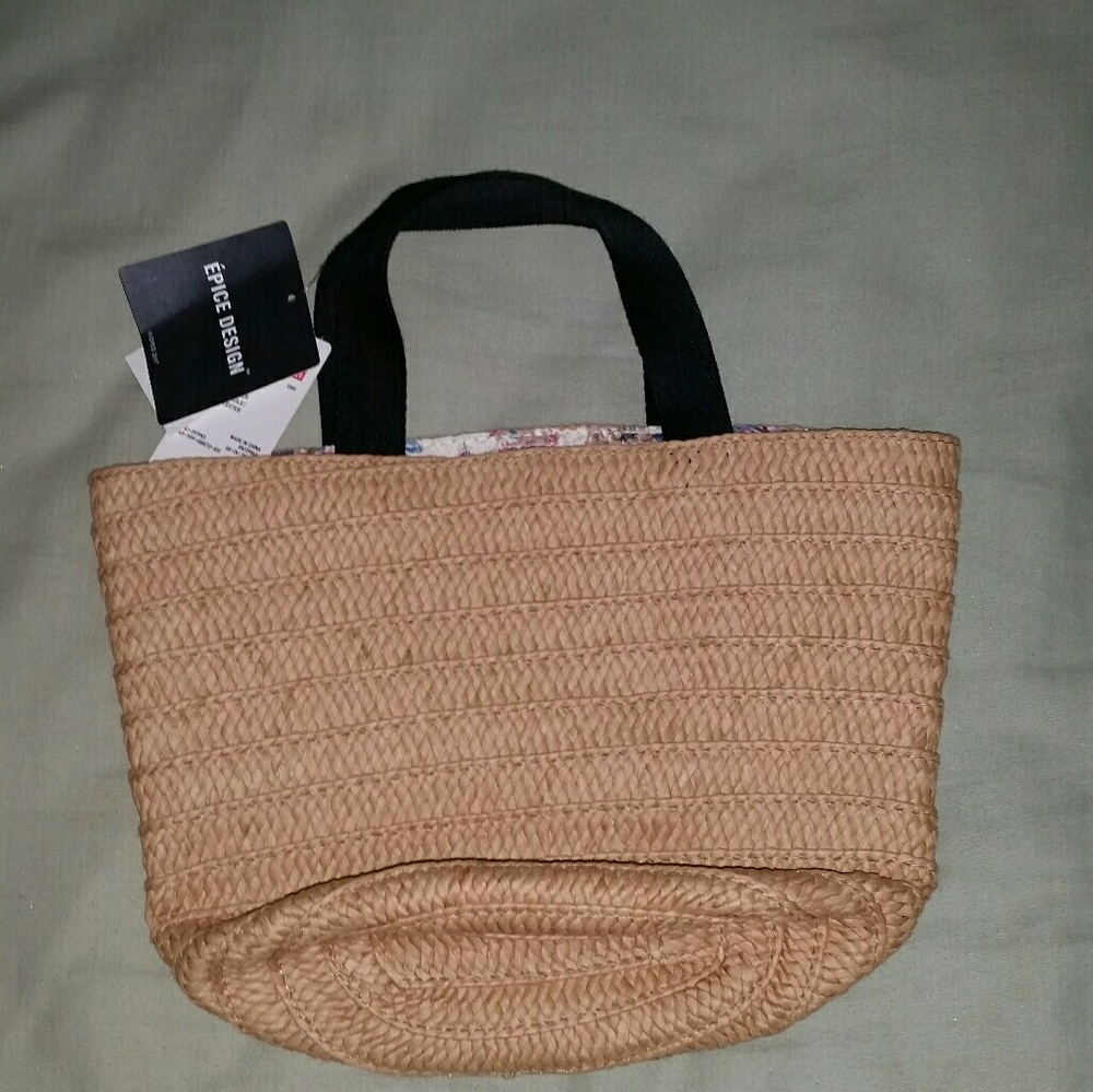 Uniqlo straw bag (small)